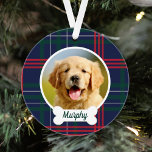 Ornamento Marinho Vermelho Verde Xadrez Tartan Personalizada<br><div class="desc">A decoração perfeita para os amantes do cão na sua família! Na moda e ornamento festivo de feriado apresentam uma foto favorita de seu cachorro com uma placa de osso de cachorro que pode ser personalizada com seu nome e um marinho azul clássico, verde-caçador e xadrez de tartã escocesa vermelha,...</div>