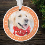 Ornamento Meu Primeiro Natal para sempre - Foto Moderna de P<br><div class="desc">Este design simples e clássico é composto por tipografia serif e adiciona uma foto personalizada. "Meu Primeiro Natal em minha casa para sempre" rodeia a foto personalizada.</div>