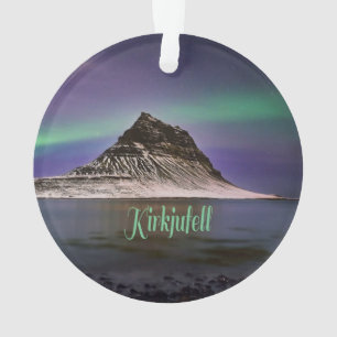 Ornamento Montanha Kirkjufell na Islândia Luzes do Norte