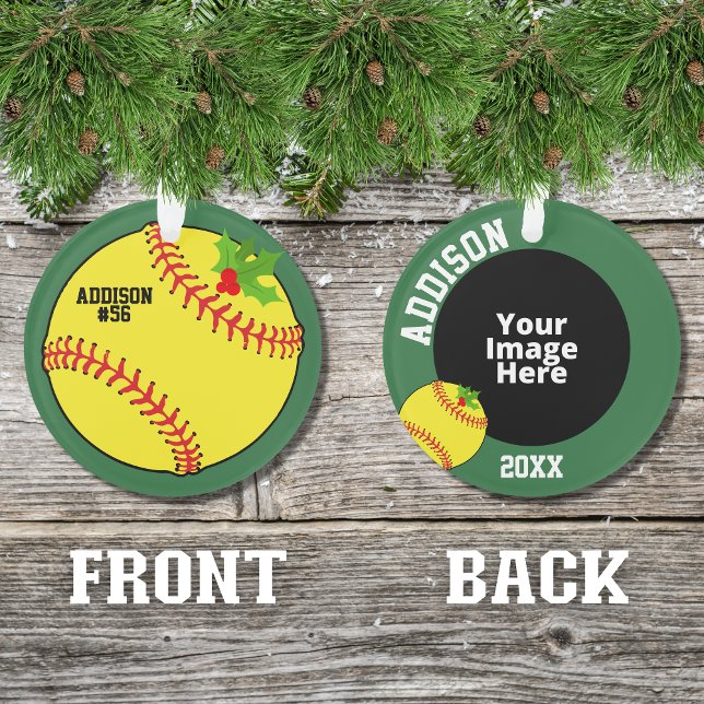 Ornamento Natal personalizado do Softball (A cute ornament for the softball player in your life insert your own picture to personalized it.)