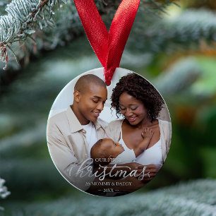 Ornamento Nosso Primeiro Natal como Mamãe e Papai em Folha d