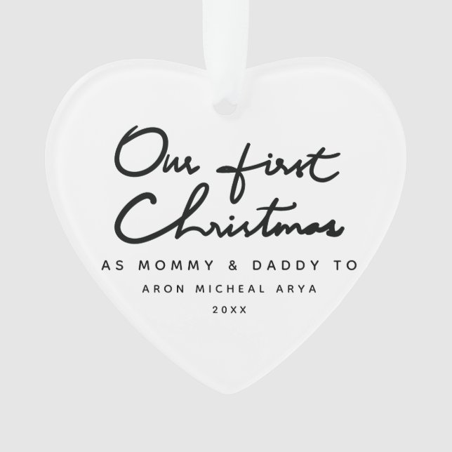 Ornamento Nosso primeiro Natal como o chique da mamã e do (Frente)