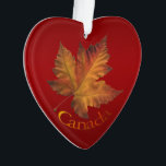 Ornamento Ofertas Personalizadas do Canadá para Souvenir do<br><div class="desc">Canadiano Souvenir Ornaments Personalizados Canada Maple Leaf Ornaments Personalizáveis Canada Decorations & Christmas Canada Gifts for Men, Women, Kids, Home Office & Viagem Romanic Your Name Here Canada Souvenir Ornaments Beauful Red Maple Decoration Keepsasasair Design pelo artista canadense Kim Hunter. Consulte o site http://www.kimhunter.ca para obter mais informações sobre Ornaments...</div>