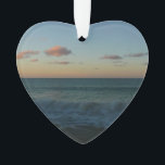 Ornamento Ondas caindo na paisagem de Sunset Beach<br><div class="desc">Encontrei esta bonito fotografia da nossa viagem de aniversário ao Santo Lúcia quando olhava através da nossa pasta de fotografias. Esta foto mostra ondas caindo na praia no pôr do sol. Procure mais Santos de Lucia pôr do sol em nossa loja. Esta imagem também é apresentada como o papel de...</div>