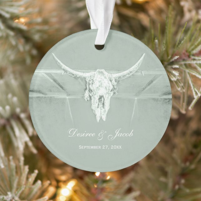 Ornamento Russo Pastel Sage Green White Cow Skull Ocidental (Árvore)