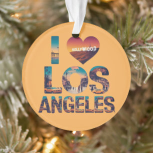 Ornamento Skyline Sunset e Tipografia de Hollywood em Los An