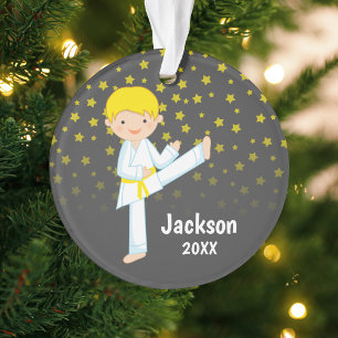 Ornamento Taekwondo Yellow Belt Blonde Boy Personalizado