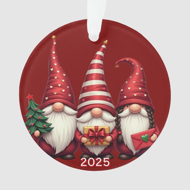 Ornamento Three Gnomes 2025 Christmas  (Frente)
