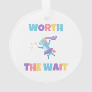 Ornamento Vale a pena esperar o Rainbow Unicorn New Baby - A
