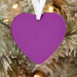 Ornamento Verdadeiro Roxo<br><div class="desc">Vestir roxo simboliza realeza,  grandiosidade,  independência,  sabedoria,  devoção,  extravagância,  orgulho e criatividade,  apenas para mencionar alguns. E sim,  a associação com a riqueza ainda é feita hoje. Cuidado,  porém,  porque o roxo também simboliza a arrogância.</div>