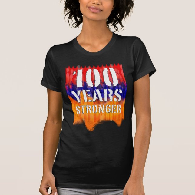 Os 100 anos o t-shirt de mulheres arménias mais (Frente)