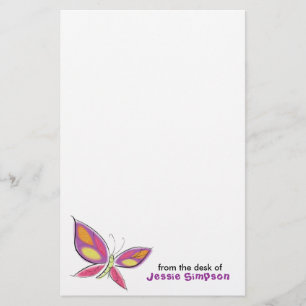 Os artigos de papelaria personalizados dos miúdos