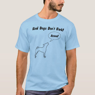 Os cães reais não descascam! O t-shirt dos homen