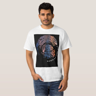 Os homens salvar a camisa do Pangolin