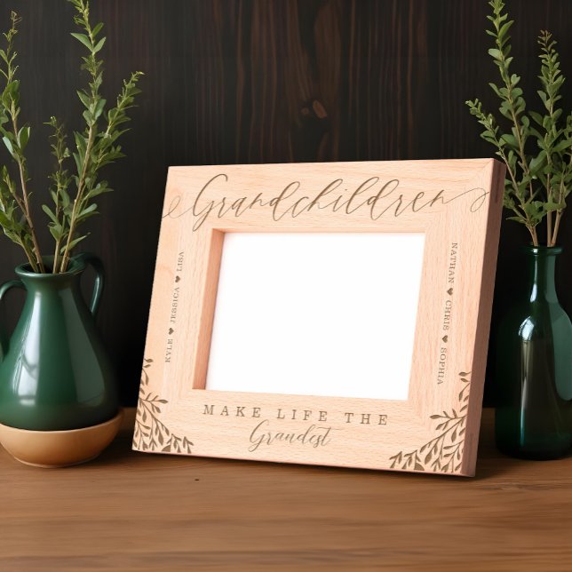 Os Netos Fazem Da Vida O Nome Mais Importante Do V (Grandchildren Make Life The Grandest Grandkid Name Etched Frames)