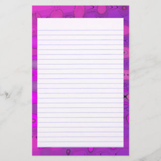 Os tons de Purpe alinharam artigos de papelaria