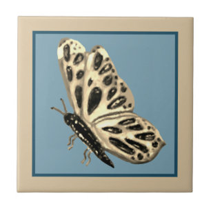 Ouro e azulejo de borboleta cerâmica
