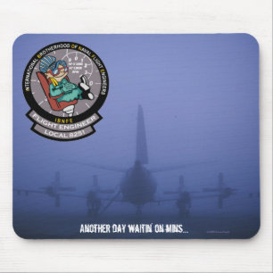 P-3 IBNFE na névoa Mousepad