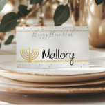 Padrão Azul e Dourado das Cartões de Luz de Hanukk<br><div class="desc">Nossos cartões de ponto felizes do Chanucá apresentam um padrão de pontos azul-aquarela,  que corresponde à tipografia de scripts capríticos,  uma menorah aquarela e espaço amplo para escrever os nomes de seus convidados.</div>