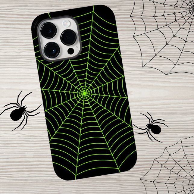 Padrão de Dia das Bruxas na teia verde-neonatal pr (Protect your phone with fun Halloween spider web iPhone case. In many different colors. )
