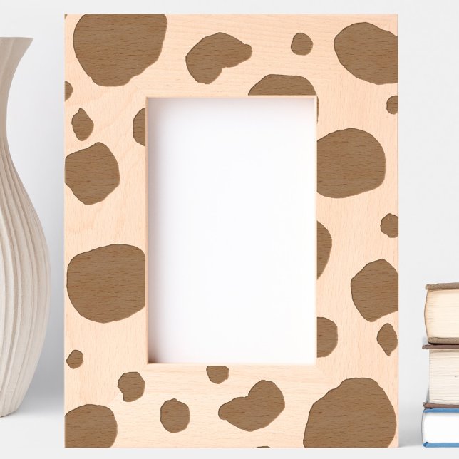 Padrão de Pontos de Vaca Difundida para Oeste (Fun modern cow print abstract etched wooden photo frame)