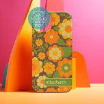 Padrão Floral Retroativo Trendy com bloco de nome<br><div class="desc">Um design floral ousado com tons coloridos de ouro, laranja e verde com um bloco de cores divertidas para adicionar seu nome ou qualquer texto. O padrão das flores loucas tem uma variedade de cores. Você pode adicionar um nome, um monograma ou outro texto personalizado. Se você precisar mover a...</div>