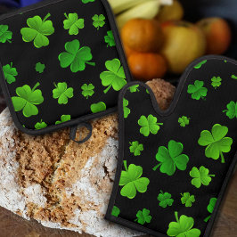 Padrão Irlandês de Clovers de Quatro Folhas