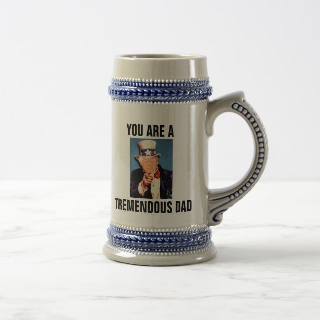 PAI TREMENDO Donald Trump Caneca de cerveja (Direita)