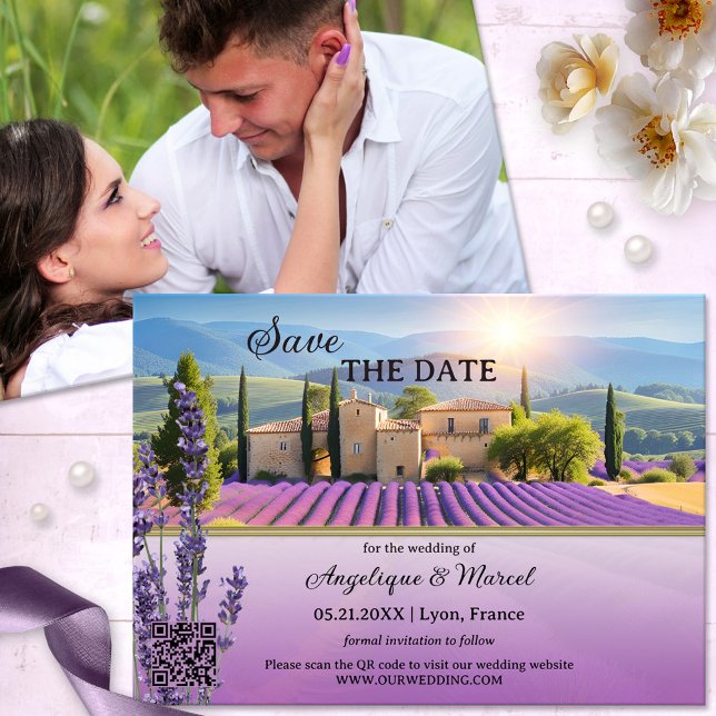 País da Lavanda francesa QR Salvar o cartão de dat (Romantic Wedding Save the Date Card featuring a painting of lavender farm at sunset and your photo)