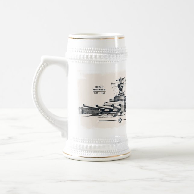 Panzerschiff Deutschland Stein (Esquerda)