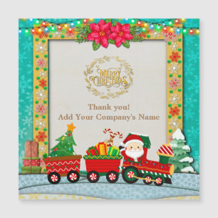 Papai Noel em trem com presentes e árvore de Natal