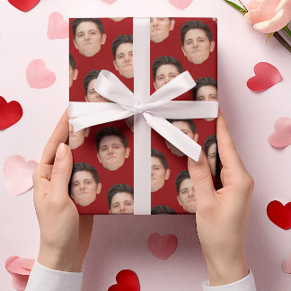 Papel de embrulhamento de presente vermelho cardea