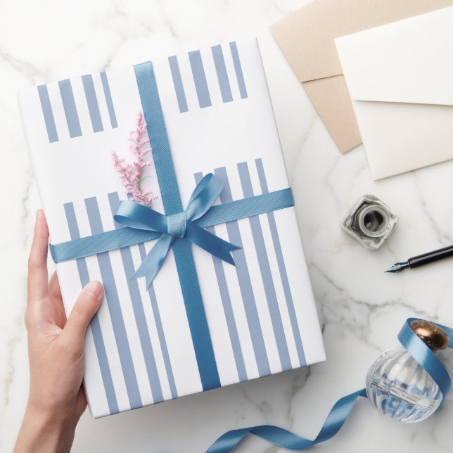 Papel de embrulho azul e branco listrado quadrado (Presentear)