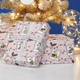 Papel de embrulho com gansos de Natal desenhados à
