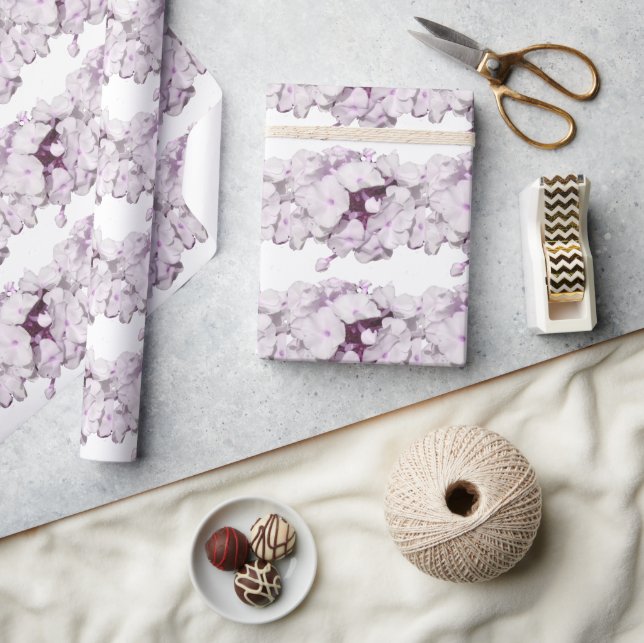 Papel de embrulho com padrão floral lilás (Artesanato)