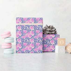 Papel de embrulho com padrão floral pintado à mão