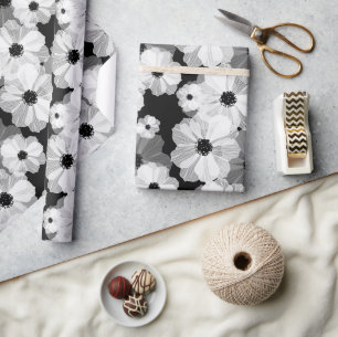 Papel de embrulho floral preto e branco