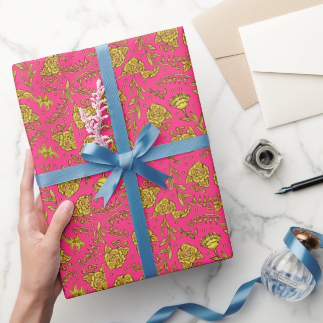 Papel de embrulho floral rosa e dourado (Presentear)