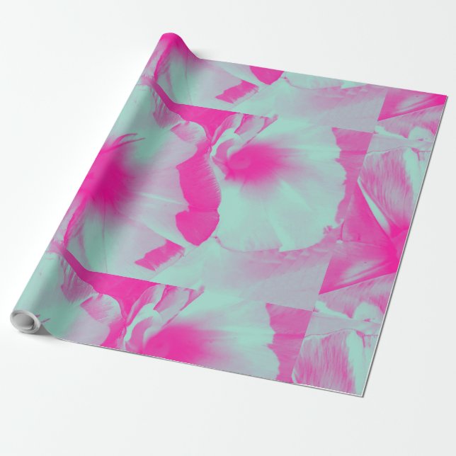Papel de embrulho floral roxo claro (Desenrolado)