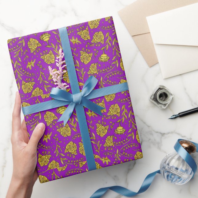 Papel de embrulho floral roxo e dourado (Presentear)