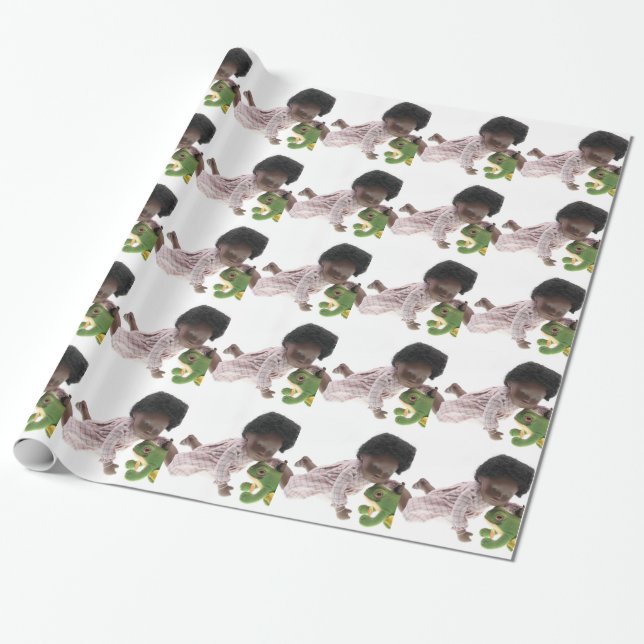 Papel De Presente 519 Sasha Cara Black bebé (Desenrolado)