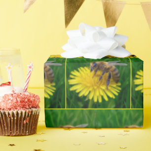 Papel De Presente Abelhas de mel num Dandelion Amarelo