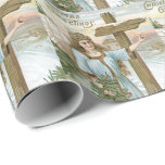 Papel De Presente Angel Christmas Tree Cross Winter Cotage<br><div class="desc">Hora de celebrar as férias. Este impressão de natal vintage retrata um anjo com uma árvore de Natal. Uma cabana de inverno ao fundo.</div>