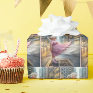 Papel De Presente Aniversário de Velhinha em Pé na Rua