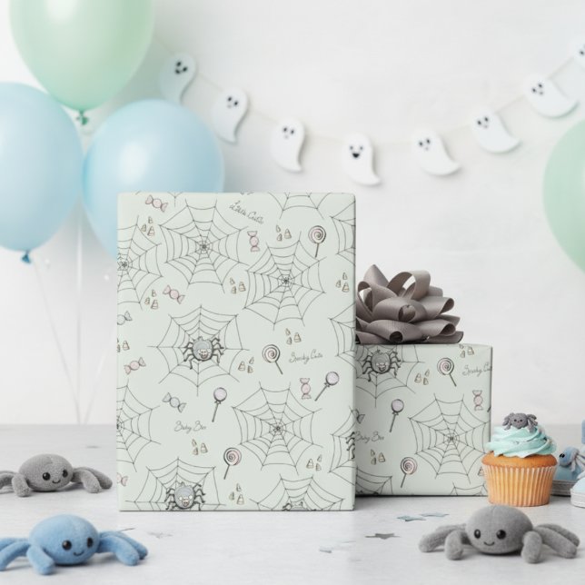 Papel De Presente Aranhas, Webs & Candy, Bebês, Cute Verde (Spooky Cute Baby Spiders Halloween Girl Baby Shower Wrapping Paper. Green Spiders & Webs Pattern)
