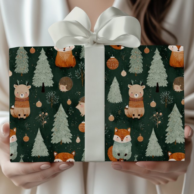 Papel De Presente Árvore de Natal Caprichosa com Raposa Vermelha Ver (Criador carregado)