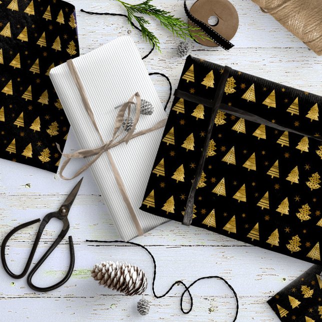 Papel De Presente Árvores de Natal e Flocos de Neve Padrão Dourado I (Criador carregado)