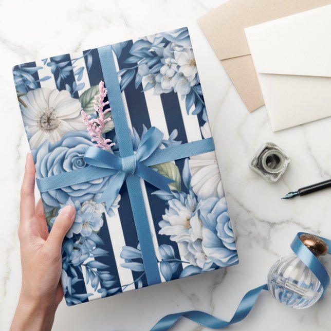 Papel De Presente Azul Branco Stripes Floral Aniversário (Presentear)