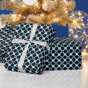 Papel De Presente Azul claro com geometria preta