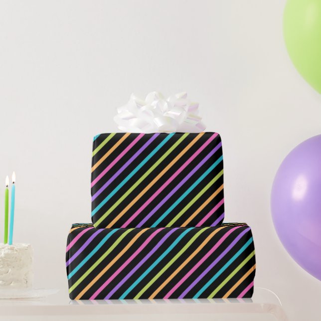 Papel De Presente Black Happy Birthday Stripes (Presentes para festas)